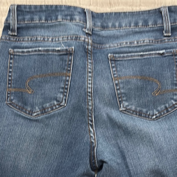 Time and Tru Classic Blue Jeans - Picture 5 of 10